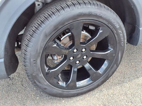 Certified 2023 Ford Explorer ST-Line w/ Class IV Trailer Tow Package image 8