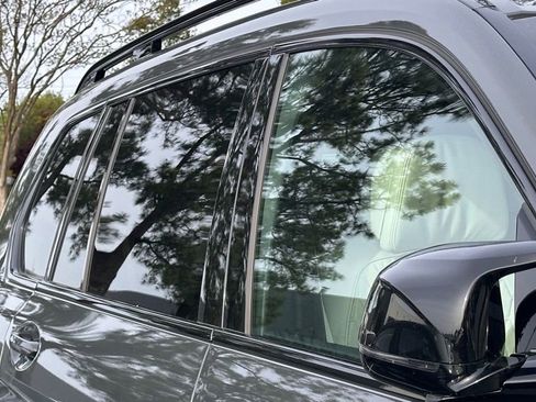 Certified 2026 BMW X7 M60i image 3