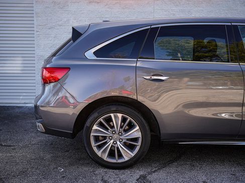 Used 2018 Acura MDX SH-AWD w/ Technology Package image 16