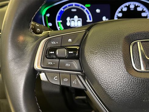 Used 2022 Honda Accord EX-L image 31