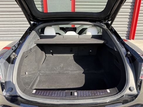 Used 2022 Tesla Model S Plaid image 14