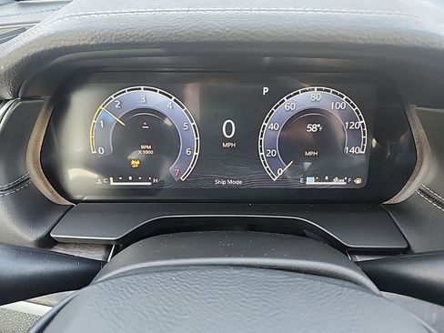 New 2025 Jeep Grand Cherokee L Limited w/ Black Appearance Package image 30