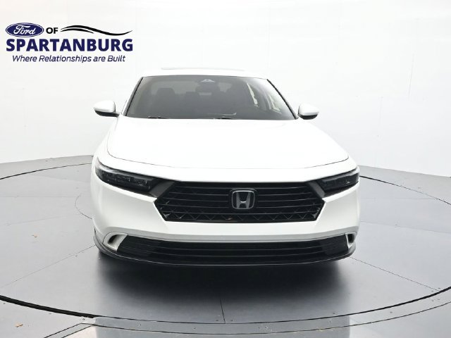 Used 2023 Honda Accord EX image 2