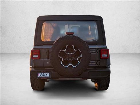 Used 2019 Jeep Wrangler Unlimited Sport image 7