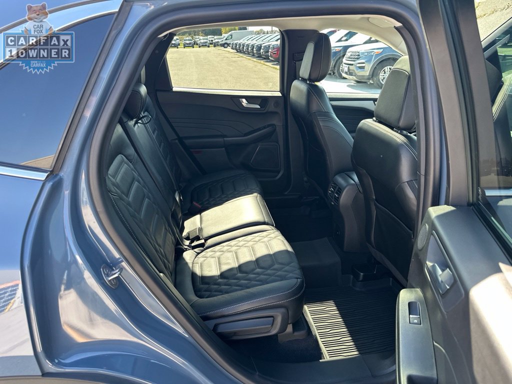 Used 2023 Ford Escape Platinum w/ Premium Technology Package AWD/4WD image 15