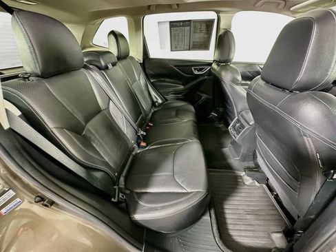 Used 2019 Subaru Forester Touring w/ Popular Package #3 AWD/4WD image 32