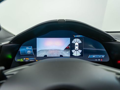 Certified 2024 Ferrari Roma image 31