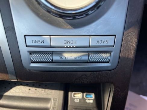 Used 2023 Genesis G80 image 24