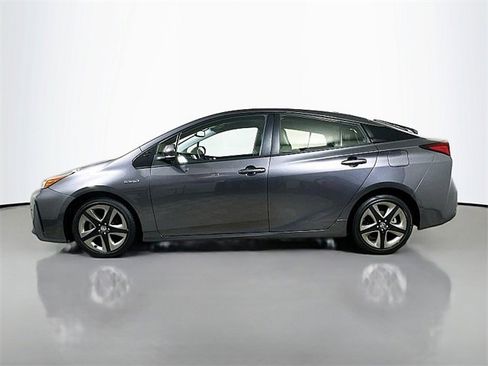 Used 2021 Toyota Prius Limited image 4
