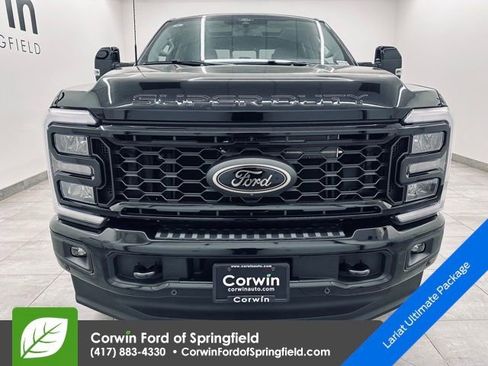 New 2026 Ford F350 Lariat w/ Black Appearance Package image 8