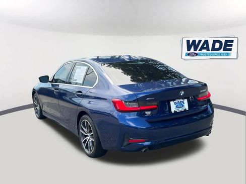 Used 2020 BMW 330i xDrive Sedan w/ Premium Package AWD/4WD image 7