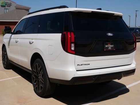 New 2027 Ford Expedition Platinum w/ Stealth Performance Package AWD/4WD image 6