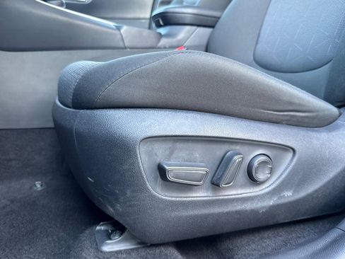 Used 2025 Toyota RAV4 XLE w/ Convenience Package image 14