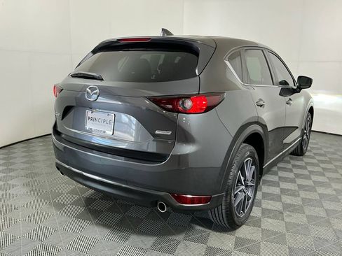 Used 2018 MAZDA CX-5 Touring FWD image 5