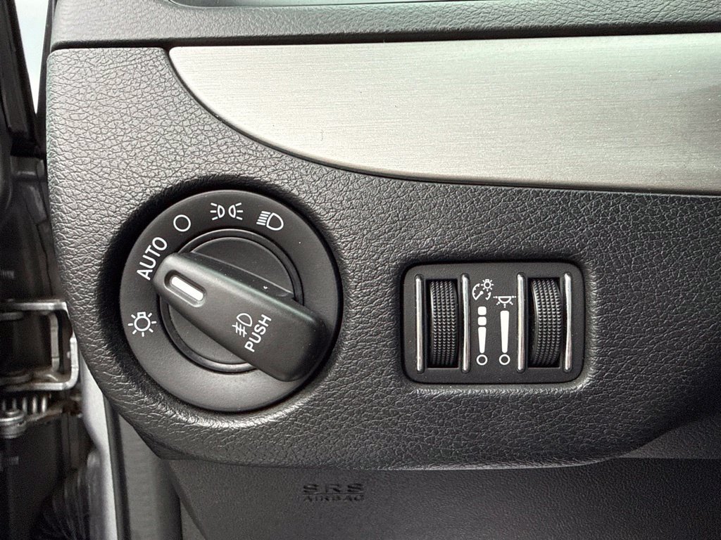Used 2019 Dodge Grand Caravan GT FWD image 25