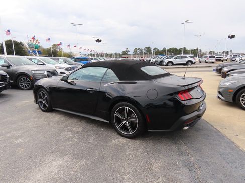 Certified 2024 Ford Mustang Premium image 15