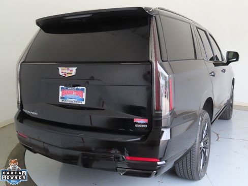 Used 2026 Cadillac Escalade Sport AWD/4WD image 3