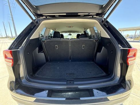 Used 2020 Volkswagen Atlas SE image 13