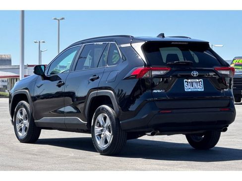 Used 2024 Toyota RAV4 XLE image 6