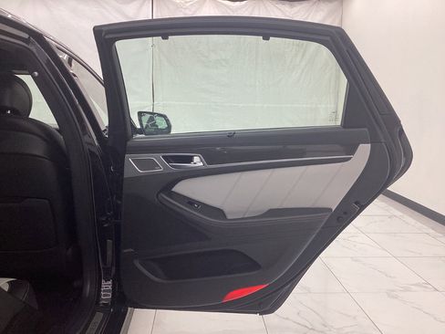 Used 2018 Genesis G80 3.3T Sport image 25