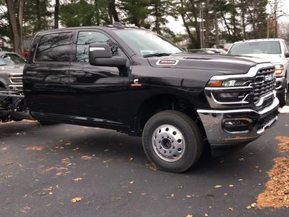 New 2026 RAM 3500 Tradesman w/ Chrome Appearance Group