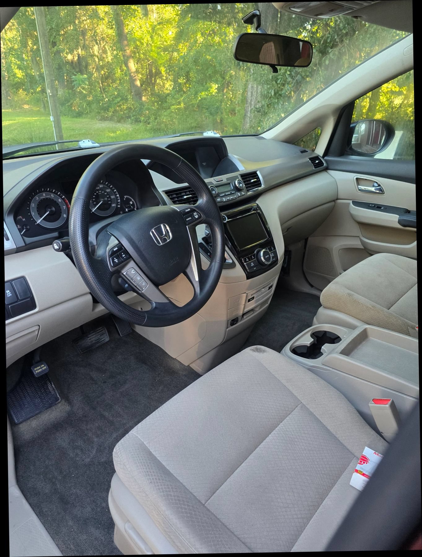 Used 2016 Honda Odyssey SE image 14