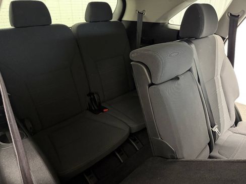 Used 2016 Kia Sorento LX AWD/4WD image 16