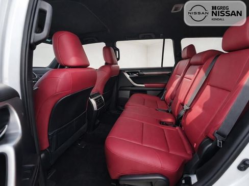 Used 2022 Lexus GX 460 Premium w/ Premium Package AWD/4WD image 13