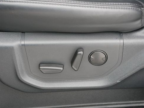 Certified 2024 Ford Expedition Max XLT image 13