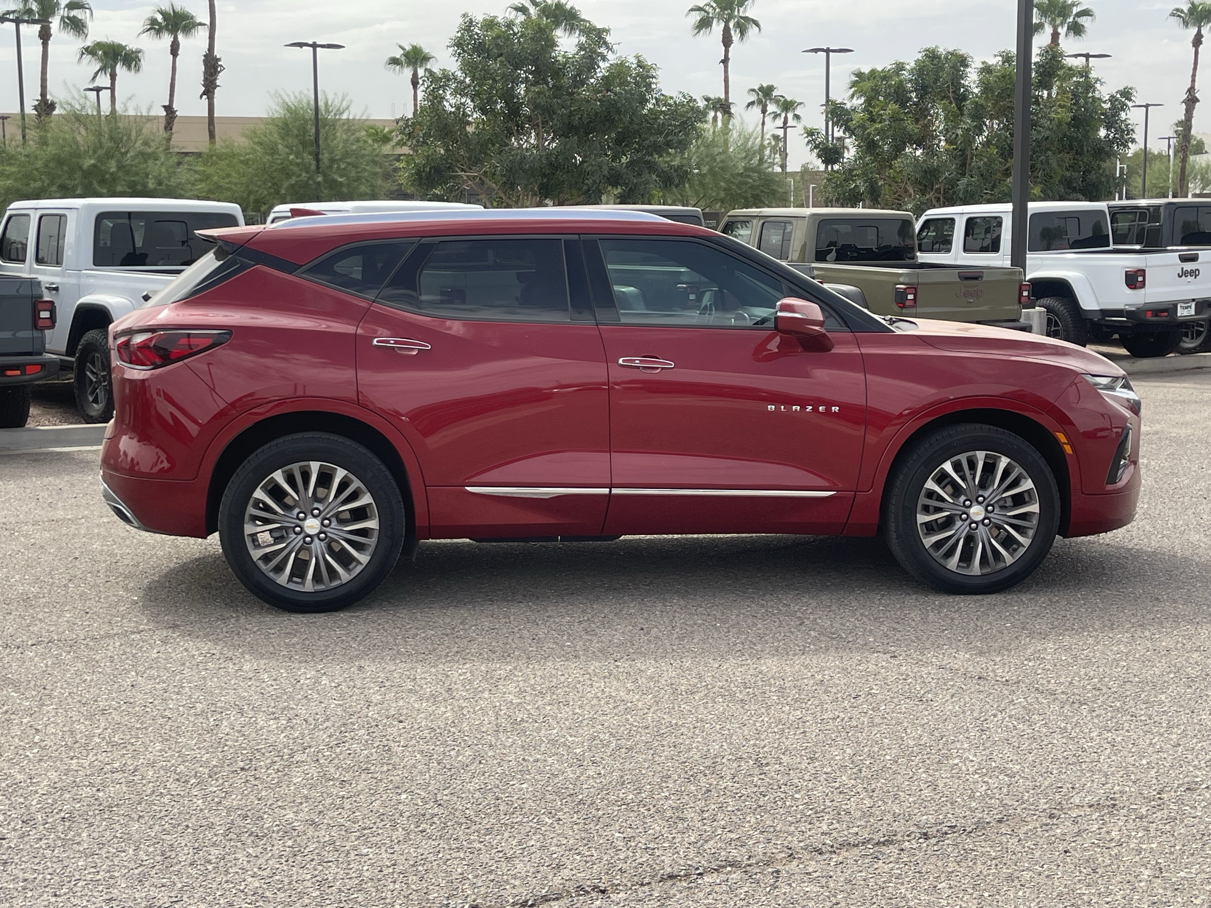 Used 2021 Chevrolet Blazer Premier w/ Driver Confidence II Package AWD/4WD image 5