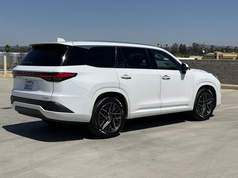 Certified 2024 Lexus TX 350 FWD w/ Technology Package image 11