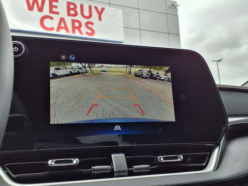 Used 2026 Chevrolet Equinox LT FWD image 18