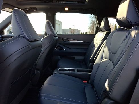 New 2026 INFINITI QX60 Sport w/ Dark Cargo Package image 9