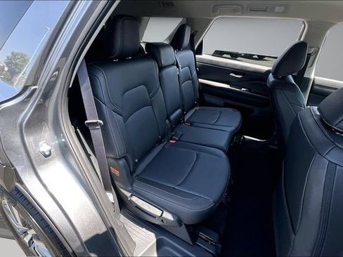New 2026 Nissan Pathfinder SL FWD image 9