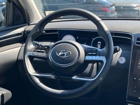Certified 2024 Hyundai Tucson SEL w/ Convenience Package AWD/4WD image 16