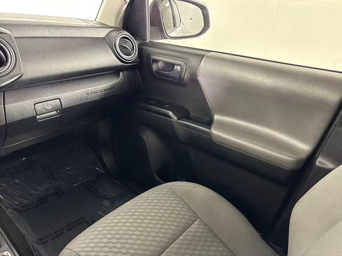 Used 2023 Toyota Tacoma SR w/ SR Convenience Package image 27