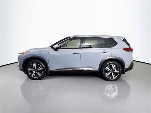 Used 2023 Nissan Rogue Platinum w/ Platinum Premium Package image 6