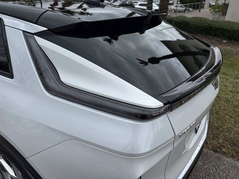 New 2025 Cadillac Lyriq Luxury image 12