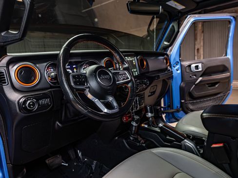 Used 2021 Jeep Gladiator Mojave image 12