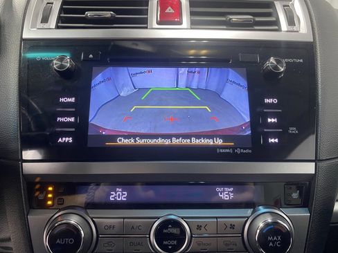 Used 2017 Subaru Outback 3.6R Limited image 16