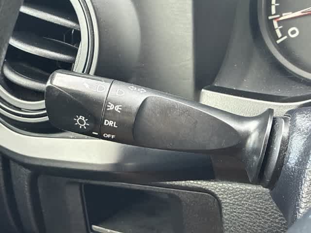 Used 2019 Toyota Tacoma SR RWD image 27