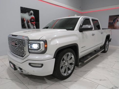 Used 2017 GMC Sierra 1500 Denali image 7