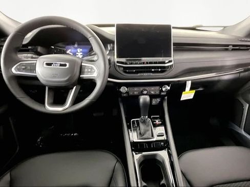 New 2026 Jeep Compass Latitude AWD/4WD image 6