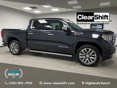 Used 2024 GMC Sierra 1500 Denali w/ Denali Reserve Package AWD/4WD image 1
