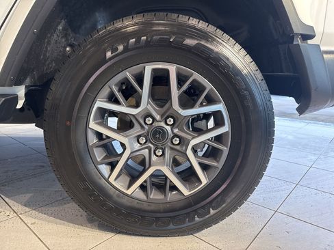 Used 2024 Jeep Wrangler Sahara w/ Technology Group image 13