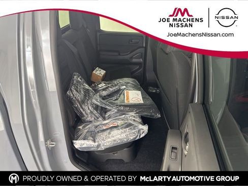 New 2026 Nissan Frontier PRO-4X w/ Pro-4x Convenience Package AWD/4WD image 11