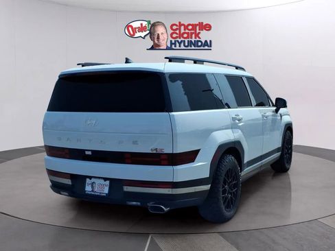 Used 2025 Hyundai Santa Fe Limited FWD image 6