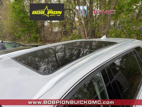 Used 2019 Buick Envision Essence w/ LPO, Cargo Package AWD/4WD image 2