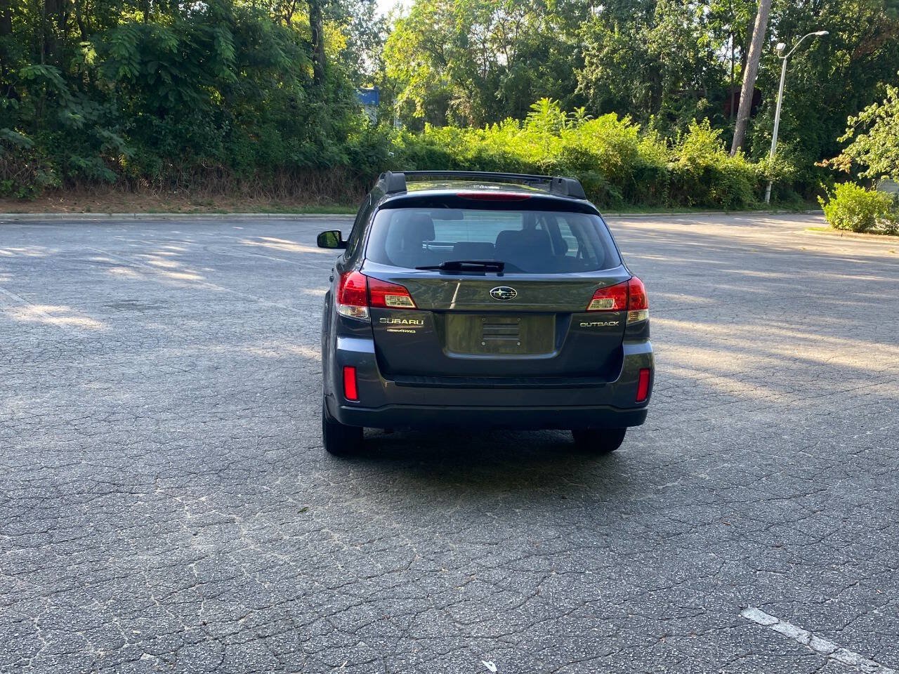 Used 2014 Subaru Outback 2.5i AWD/4WD image 6
