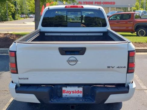 Used 2024 Nissan Frontier SV w/ Technology Package AWD/4WD image 20
